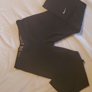 Black Nike fleece leggings